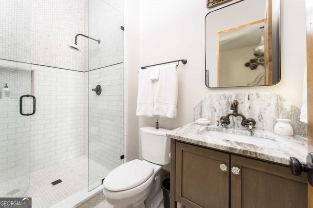 3118 W Roxboro Road NE, Atlanta, GA 30324