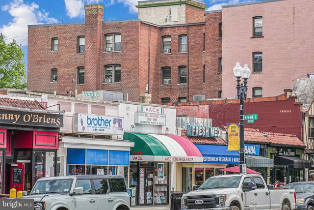 2903 NEWARK ST NW, Washington, DC 20008