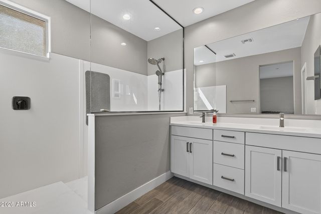 10962 W MCKINLEY Street, Avondale, AZ 85323