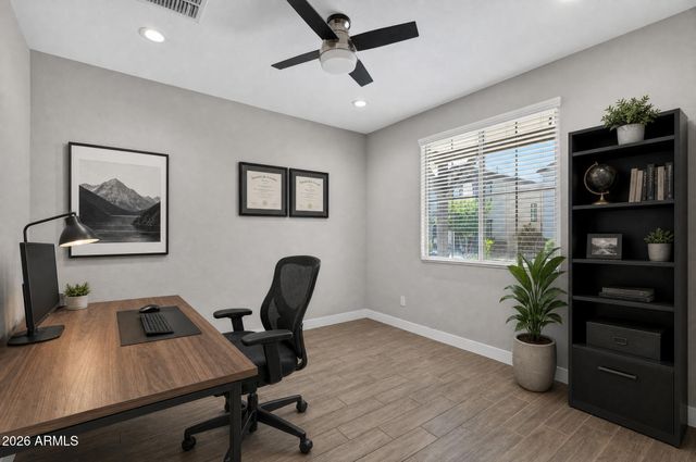 10962 W MCKINLEY Street, Avondale, AZ 85323