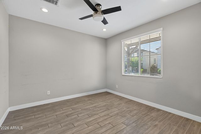 10962 W MCKINLEY Street, Avondale, AZ 85323