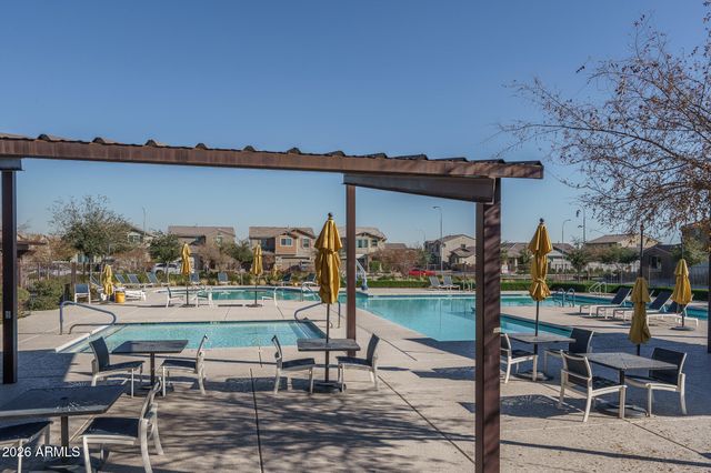 10962 W MCKINLEY Street, Avondale, AZ 85323
