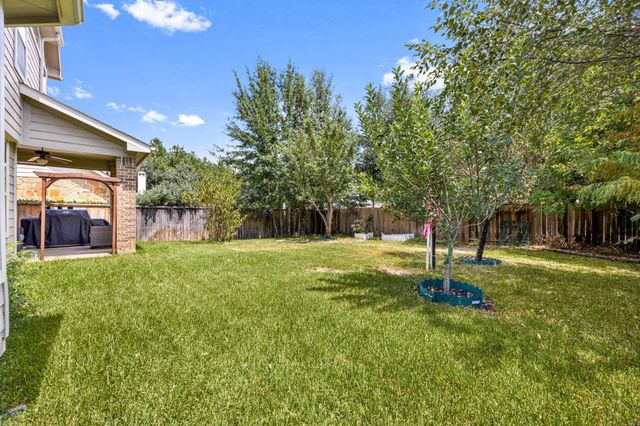 22 S Marshside Place, Spring, TX 77389