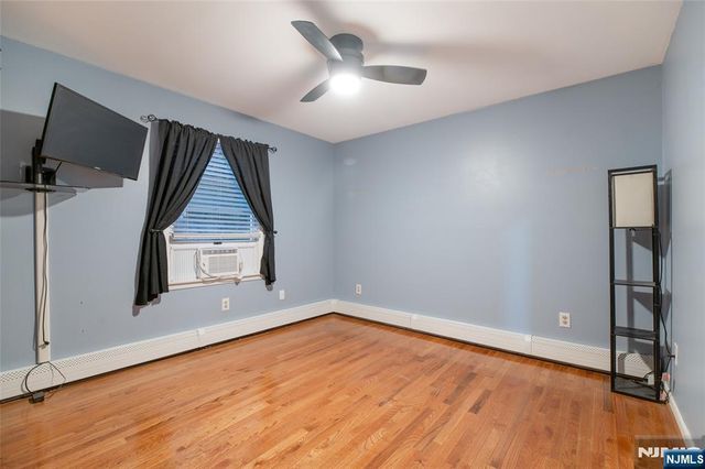 354 Skyline Lake, Ringwood, NJ 07456