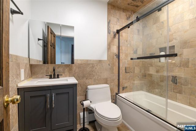 354 Skyline Lake, Ringwood, NJ 07456