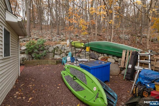 354 Skyline Lake, Ringwood, NJ 07456