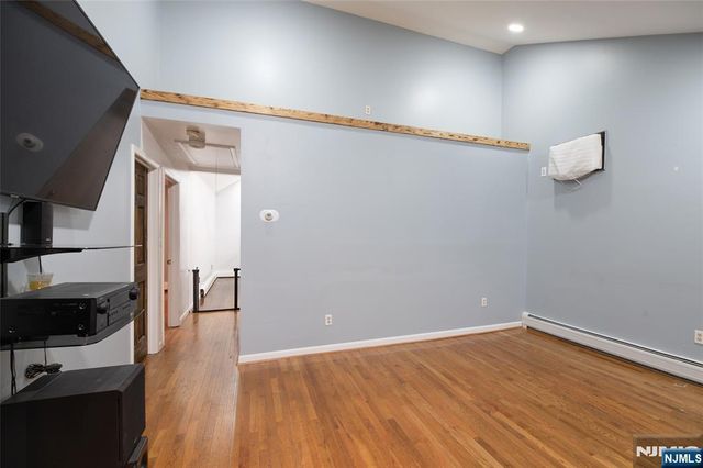 354 Skyline Lake, Ringwood, NJ 07456