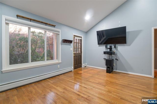 354 Skyline Lake, Ringwood, NJ 07456