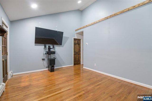 354 Skyline Lake, Ringwood, NJ 07456