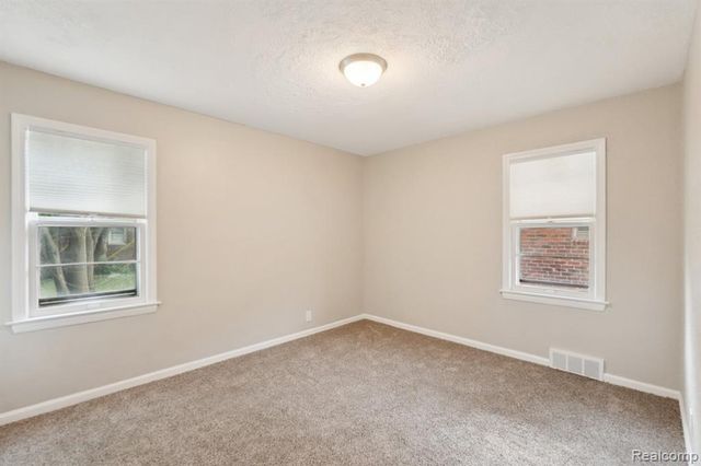 12741 Oak Park Boulevard, Oak Park, MI 48237