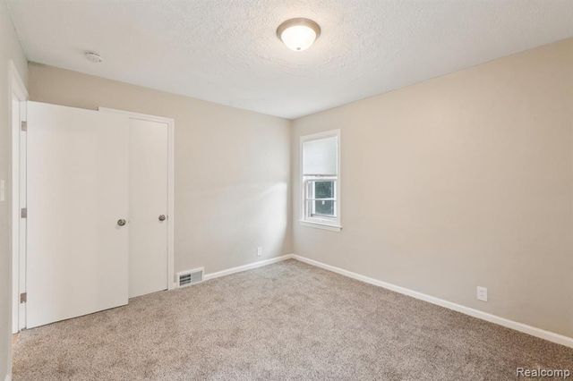 12741 Oak Park Boulevard, Oak Park, MI 48237