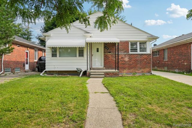 12741 Oak Park Boulevard, Oak Park, MI 48237