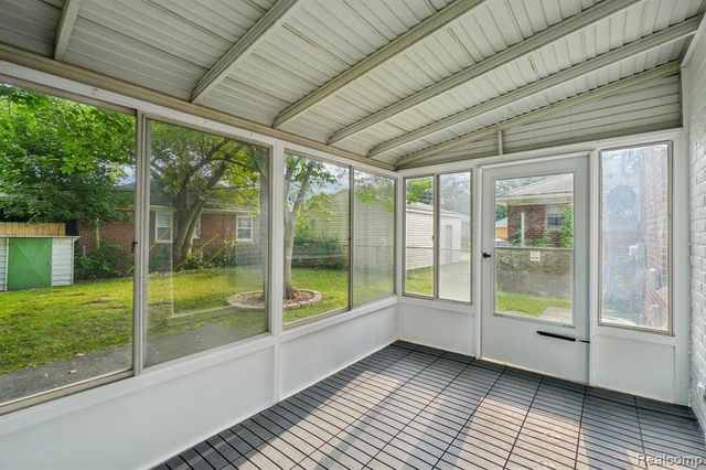 12741 Oak Park Boulevard, Oak Park, MI 48237