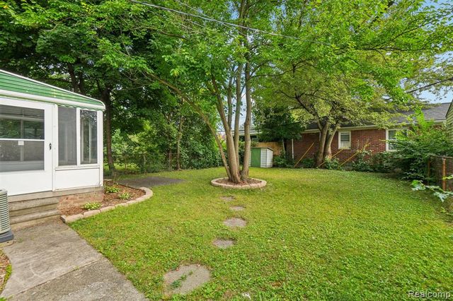 12741 Oak Park Boulevard, Oak Park, MI 48237