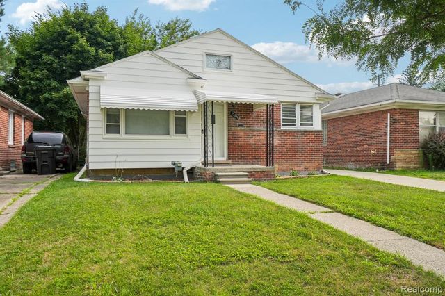 12741 Oak Park Boulevard, Oak Park, MI 48237