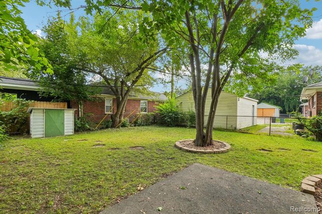 12741 Oak Park Boulevard, Oak Park, MI 48237