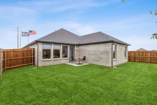 1942 Paddock Lane, Seagoville, TX 75159
