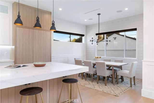 5537 Sunnyslope Avenue, Sherman Oaks, CA 91401