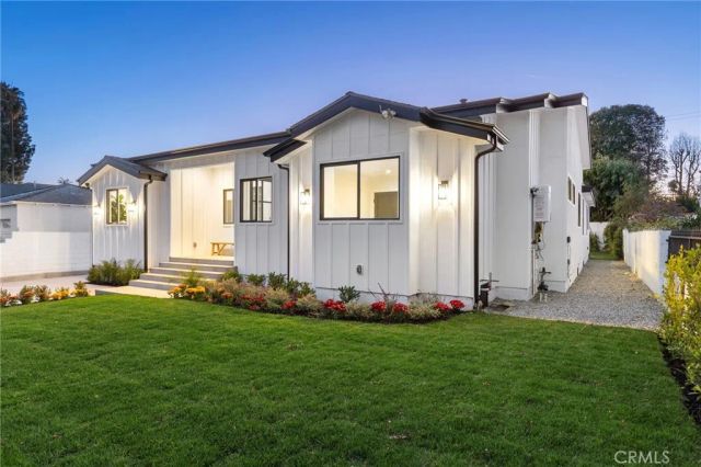 5537 Sunnyslope Avenue, Sherman Oaks, CA 91401