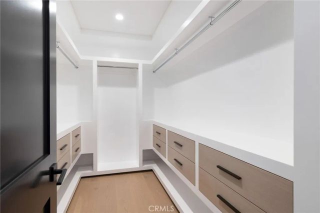 5537 Sunnyslope Avenue, Sherman Oaks, CA 91401