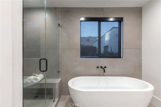 5537 Sunnyslope Avenue, Sherman Oaks, CA 91401