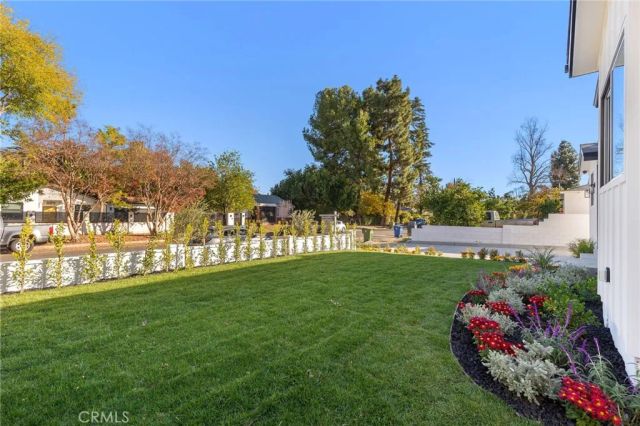 5537 Sunnyslope Avenue, Sherman Oaks, CA 91401