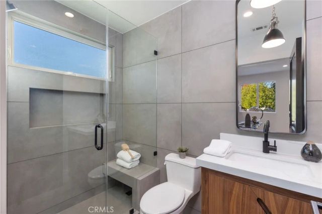 5537 Sunnyslope Avenue, Sherman Oaks, CA 91401