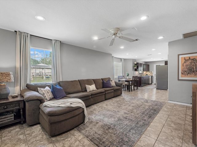 25603 Beaver Run Drive, Huffman, TX 77336