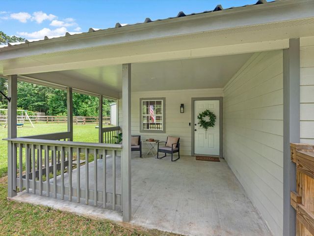 25603 Beaver Run Drive, Huffman, TX 77336