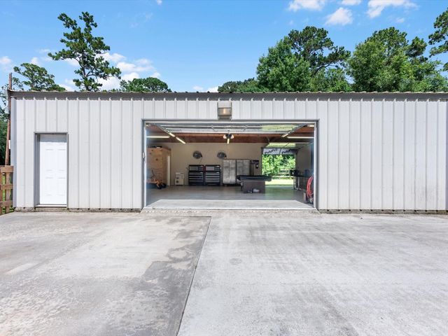 25603 Beaver Run Drive, Huffman, TX 77336