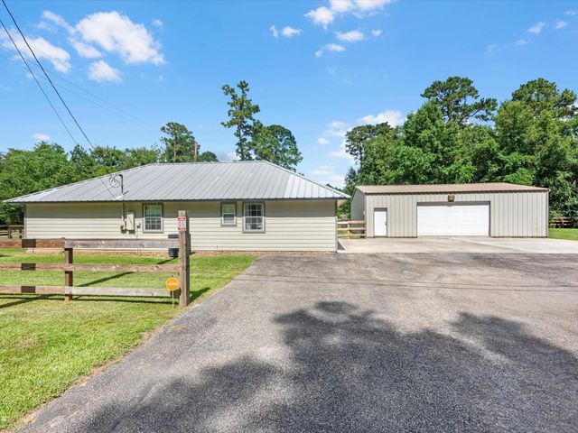 25603 Beaver Run Drive, Huffman, TX 77336