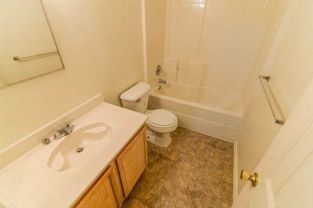 1508 Honey Bee Lane, Lancaster, TX 75134