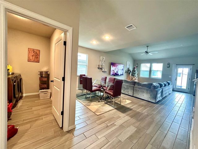 115 Forsythia TRL, Bastrop, TX 78602