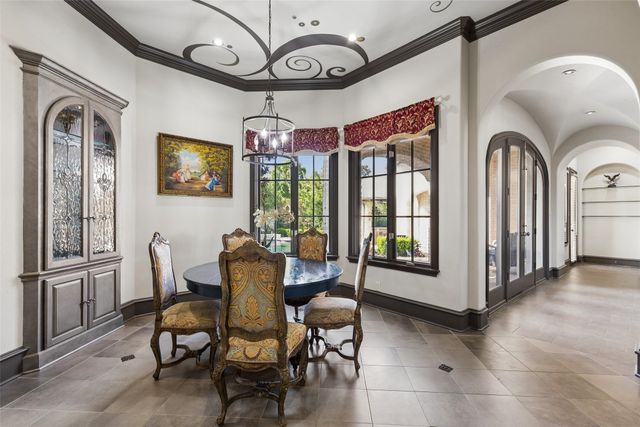 2404 Hollow Hill Lane, Lewisville, TX 75056