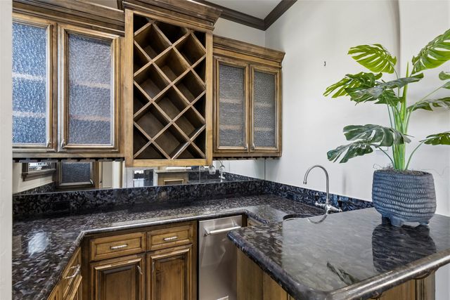 2404 Hollow Hill Lane, Lewisville, TX 75056
