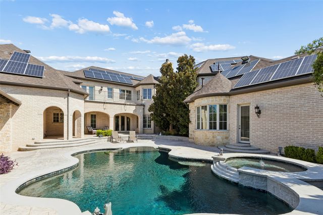 2404 Hollow Hill Lane, Lewisville, TX 75056