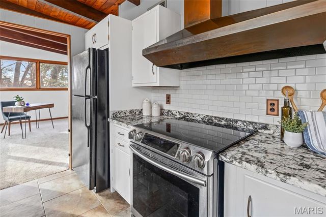 270 Shady Lane, East Alton, IL 62024