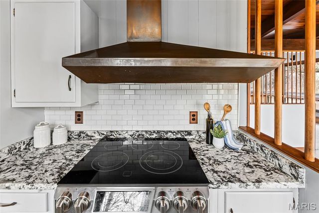 270 Shady Lane, East Alton, IL 62024