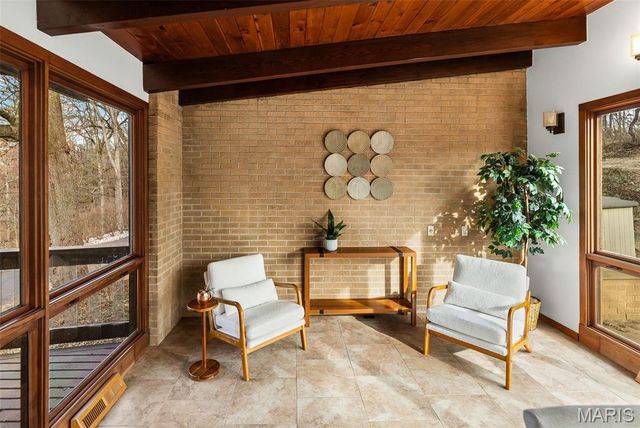 270 Shady Lane, East Alton, IL 62024