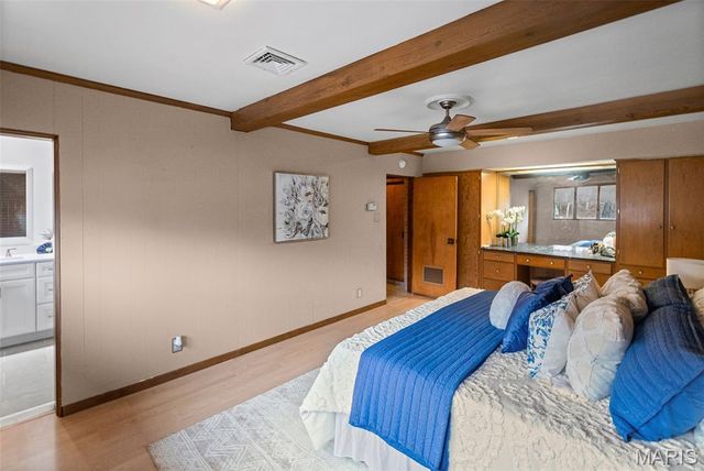 270 Shady Lane, East Alton, IL 62024