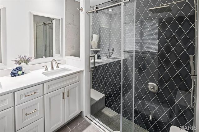 270 Shady Lane, East Alton, IL 62024