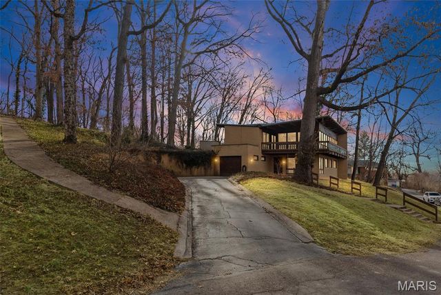 270 Shady Lane, East Alton, IL 62024