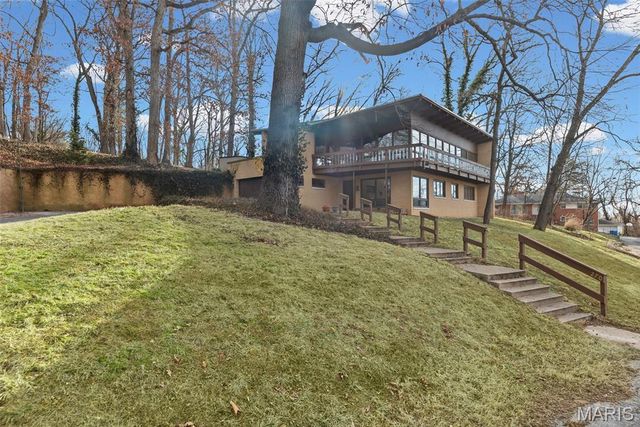 270 Shady Lane, East Alton, IL 62024