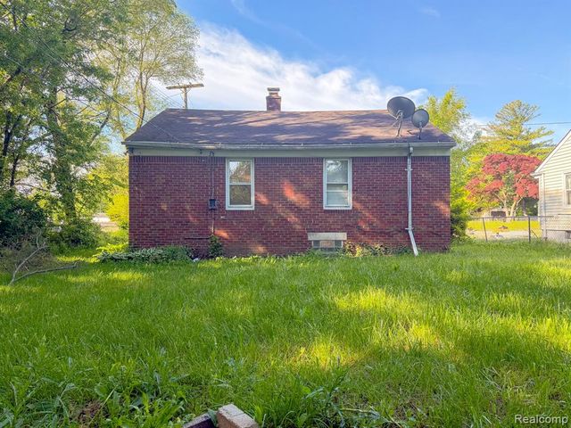 19455 Mccormick Street, Detroit, MI 48224