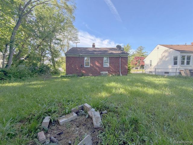 19455 Mccormick Street, Detroit, MI 48224