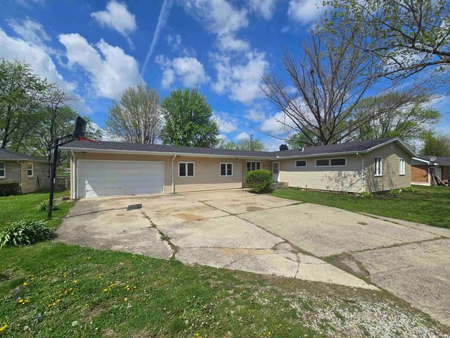 4111 N Glenwood Drive, Muncie, IN 47303