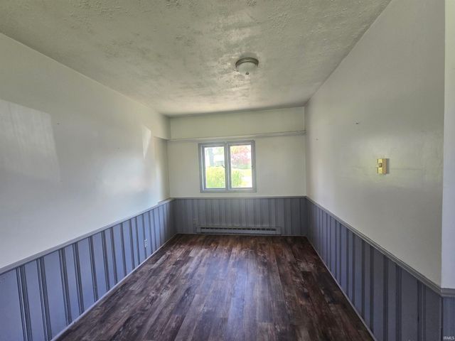 4111 N Glenwood Drive, Muncie, IN 47303