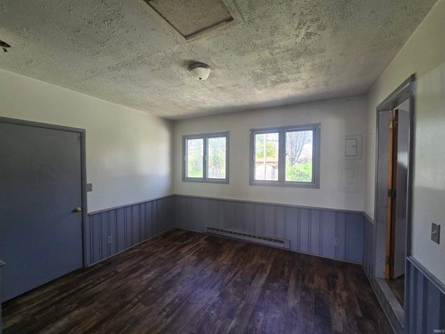 4111 N Glenwood Drive, Muncie, IN 47303
