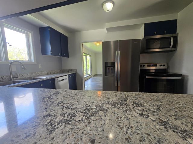 4111 N Glenwood Drive, Muncie, IN 47303
