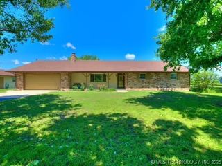419907 E 1153 Road, Eufaula, OK 74426